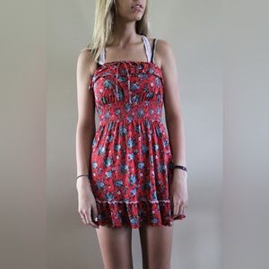 Forever 21 Red Strapless Rouched Ruffle Floral Top Women’s Small 2000s